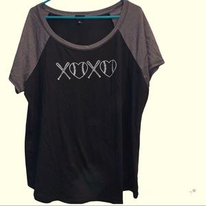 Torrid XOXO BLACK & SLATE GREY Raglan sleeve BASEBALL TEE Plus size 2